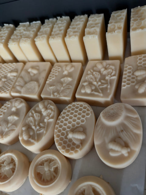 Honey Oats - Honey & Oatmeal Soap